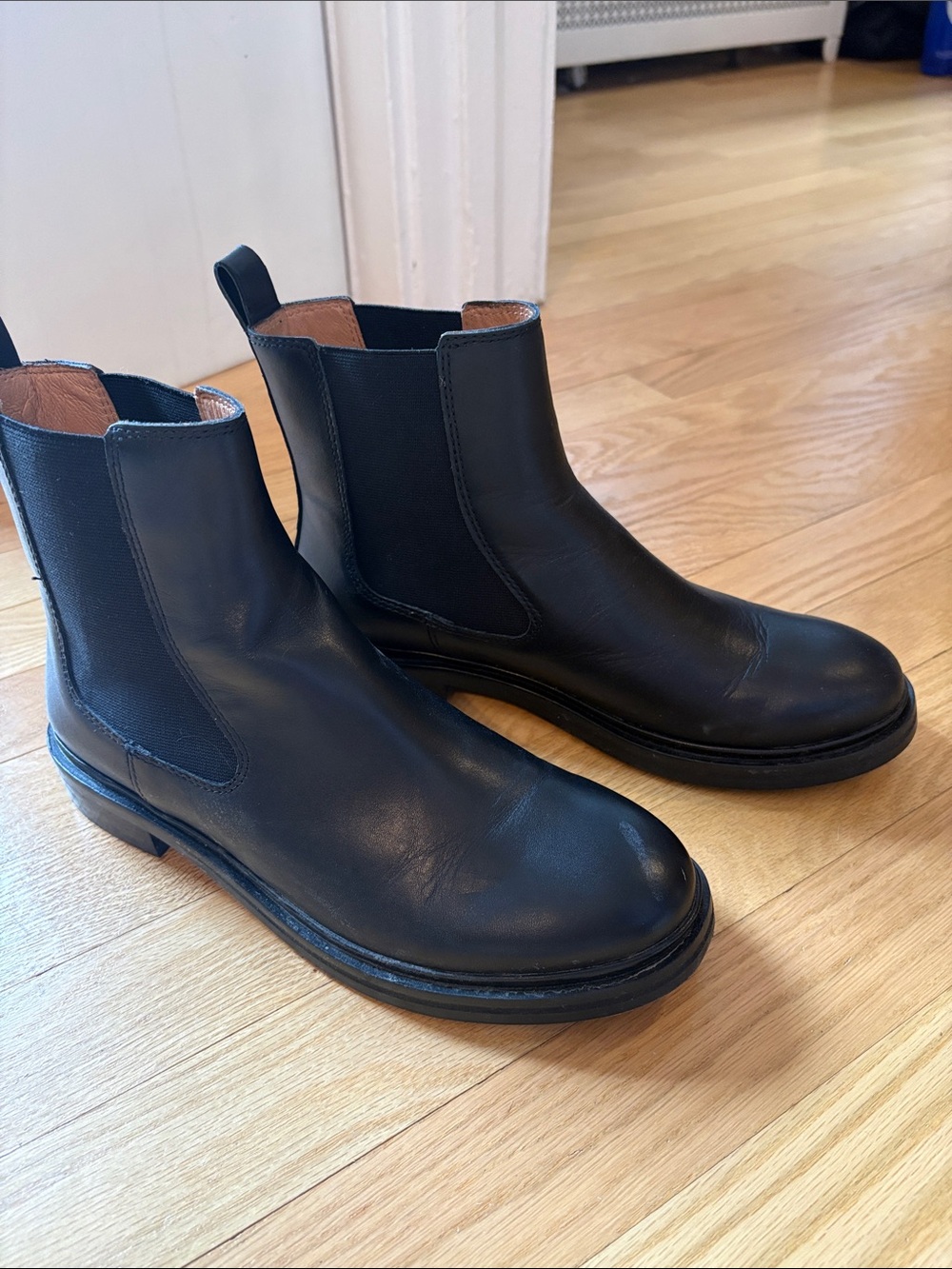 Madewell Black Chelsea Boots for Women | Size 8